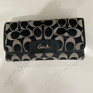 Used Coach wallet